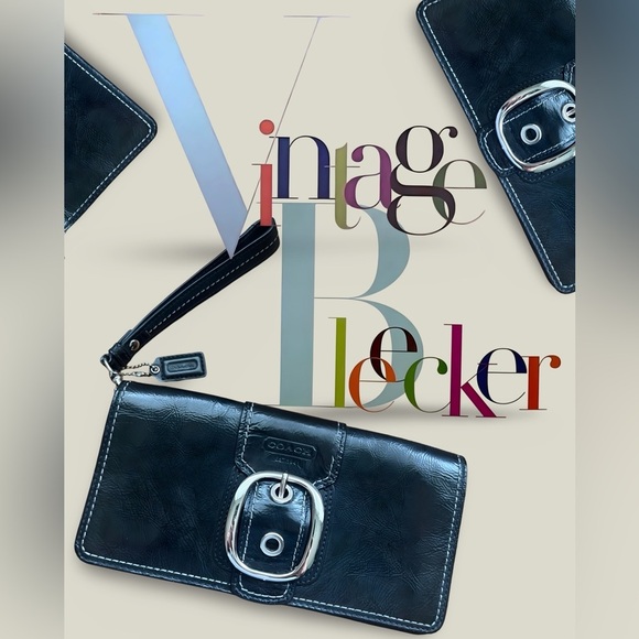 Coach Y2K Bleecker XL Black Patent Leather Buckle Wristlet Wallet Clutch - Picture 1 of 13